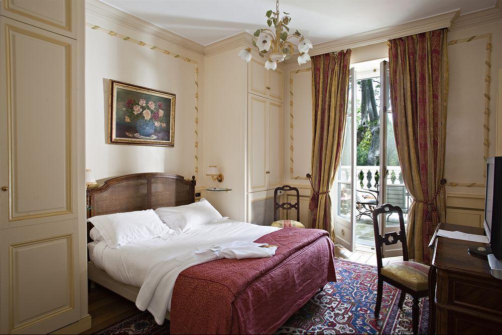 Hostellerie Les Frenes Aviñón Habitación foto